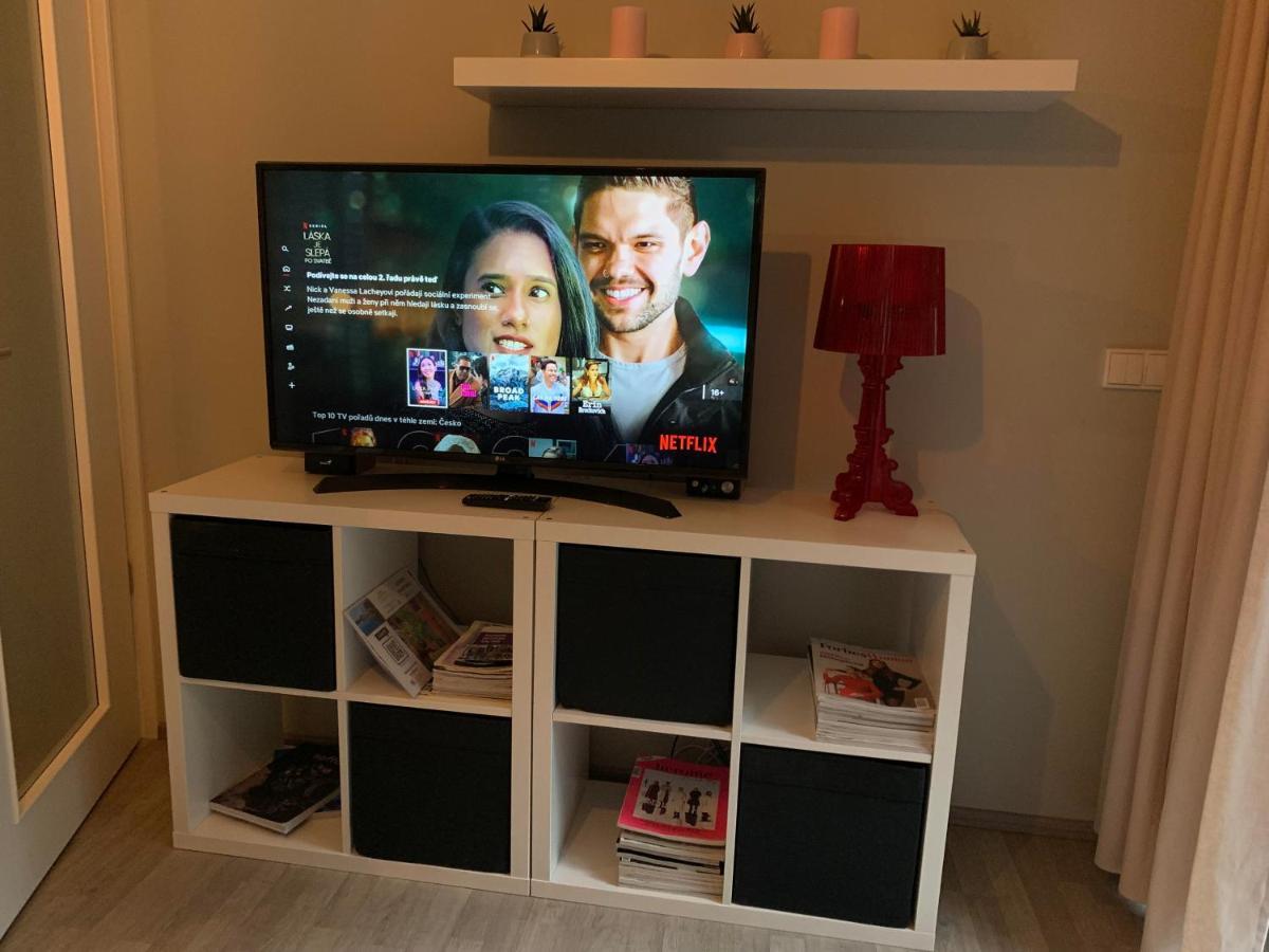 Jezerni Apartman S Terasou A Saunou V Lakepark Residence Doksy  Eksteriør billede