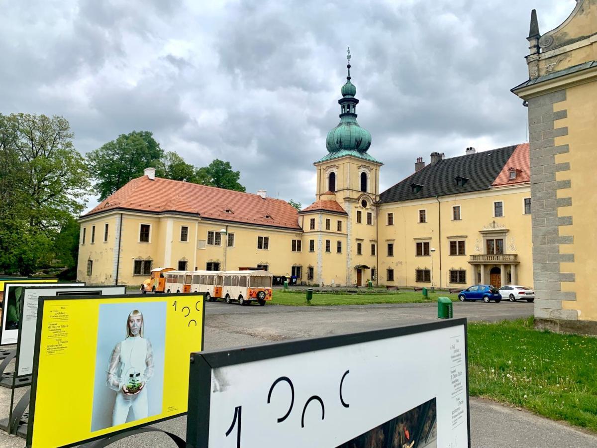 Jezerni Apartman S Terasou A Saunou V Lakepark Residence Doksy  Eksteriør billede